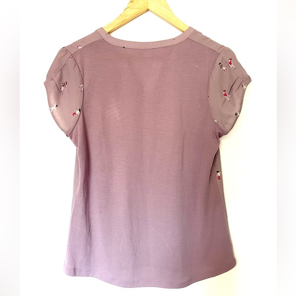 Lilac lavender pale purple mauve Twik Blouse with dancing ladies - Picture 2 of 4